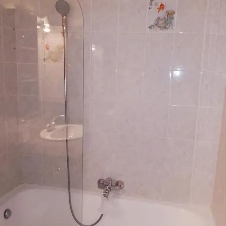 1600, Front De Neige 普华露