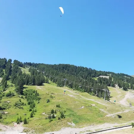 1600, Front De Neige *