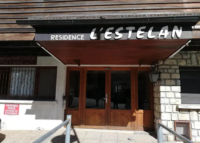 Appartement 1600, Front De Neige *